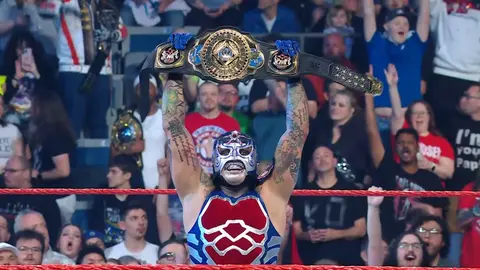 ¡Penta vuelve a retener! Resultados de Saturday Night's Main Event