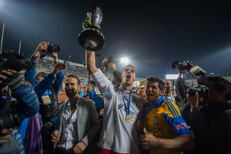 Tigres festeja el título del Apertura 2015, en el Olímpico de CU. l MEXSPORT