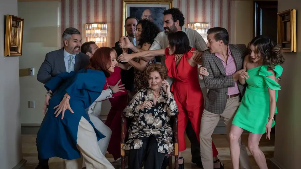 La verdad incómoda que revela “Una Familia Complicada” con Adriana Barraza, Marcus Ornellas y Mayra Batalla