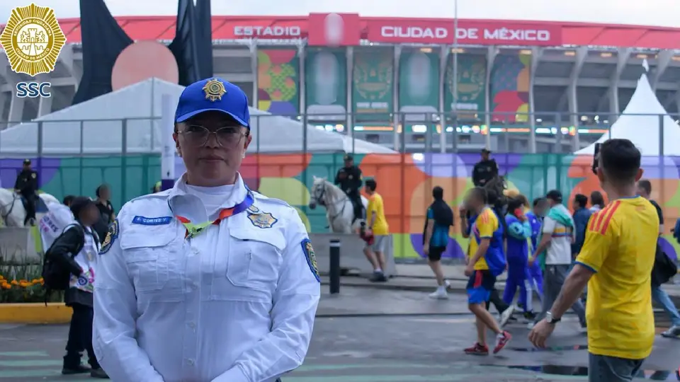 En los alrededores del Estadio Ciudad de México, solo podrán pasar fanáticos con boleto / FB: @PoliciaCDMX