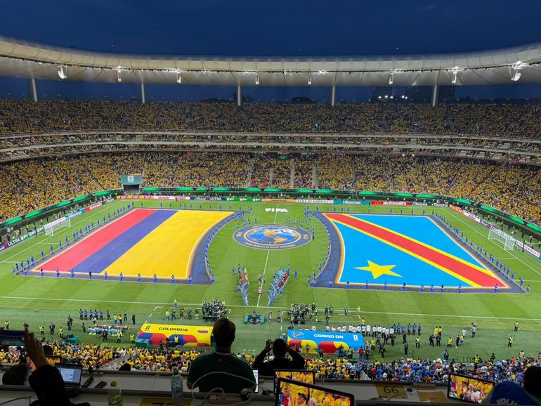 Banderas de Colombia y RD del Congo | ALFREDO OLIVARES