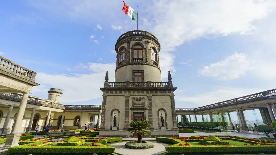 Van contra organizadores de la cena de la FIFA en el Castillo de Chapultepec ¿Cuáles son los motivos?