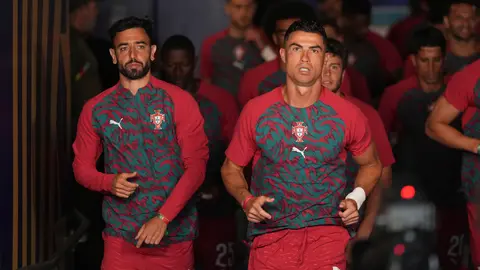 Bruno Fernandes destacó el papel de Cristiano Ronaldo en Portugal | AP