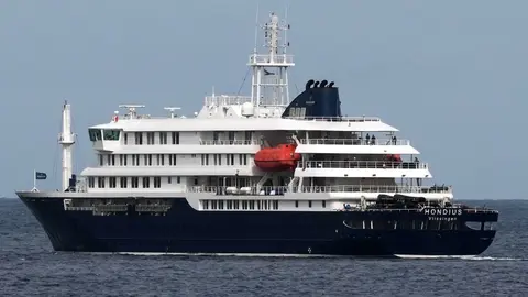 El brote de hantavirus registrado entre pasajeros del MV Hondius acumula 13 casos confirmados y tres fallecimientos./ AP