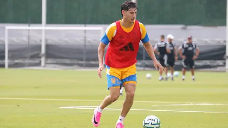 Tigres presenta a Mauro Lainez como nuevo refuerzo