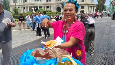 VIDEO: Lady Tacos de Canasta baja la cortina de su local tras cobro de piso en CDMX