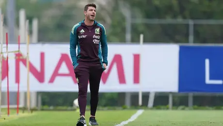 Alex Diego acepta que será 'una gran ventaja' buscar su boleto al Mundial en casa