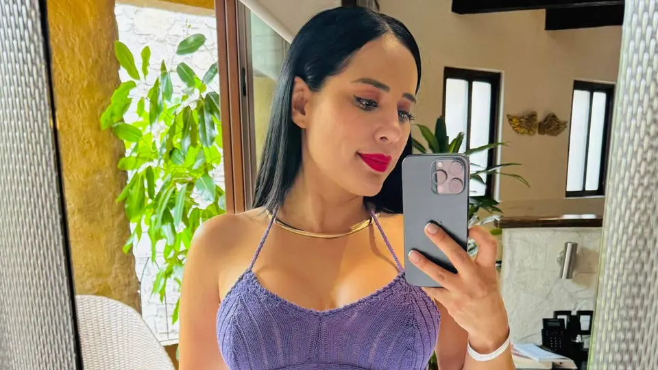 Sandra Cuevas confirmó procedimientos en la nariz, el cuello y el mentón./ RS