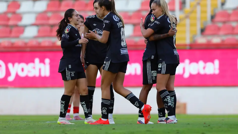 América aplasta a Necaxa con póquer de Geyse y mantiene su paso arrollador en la Liga Femenil