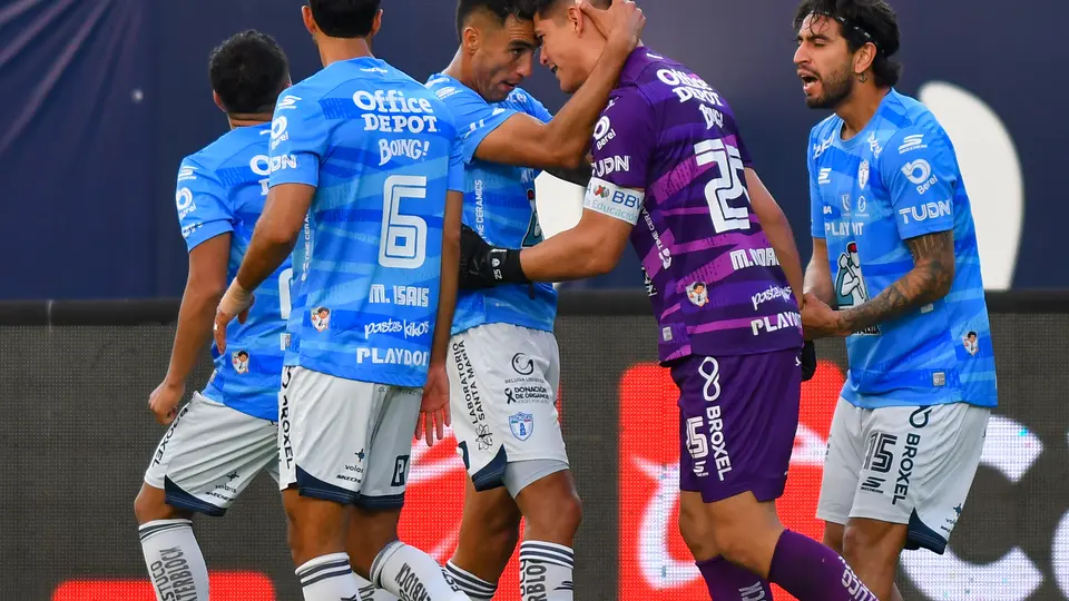 Pachuca vs San Luis l IMAGO7
