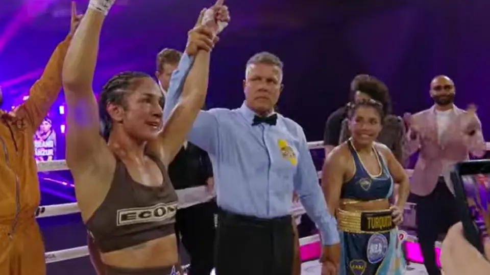 Amanda Serrano vence a Manzur | CAPTURA DE PANTALLA