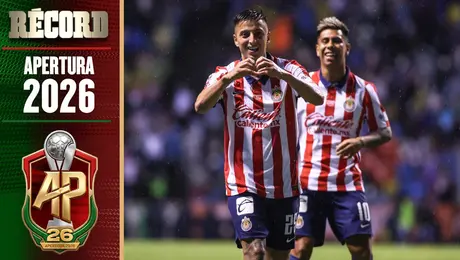 Alvarado, Sandoval y Campillo: Los tres jugadores mejor evaluados en Chivas