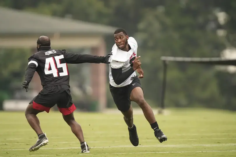 Deion Jones, en Atlanta | AP
