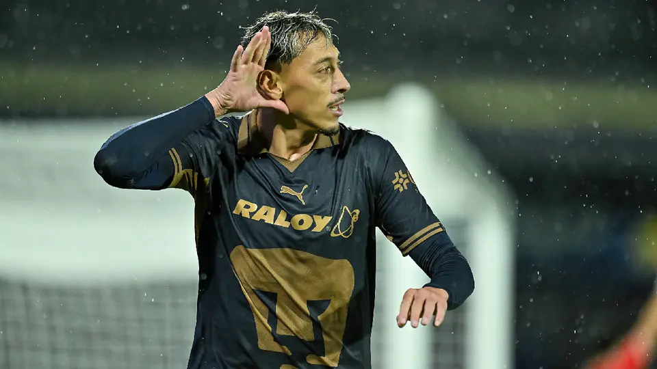 Luciano Herrera, jugador de Pumas | IMAGO7