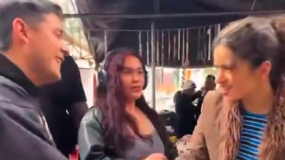 La visita de Rosalía ocurrió antes de los disparos en La Lagunilla / Captura de pantalla