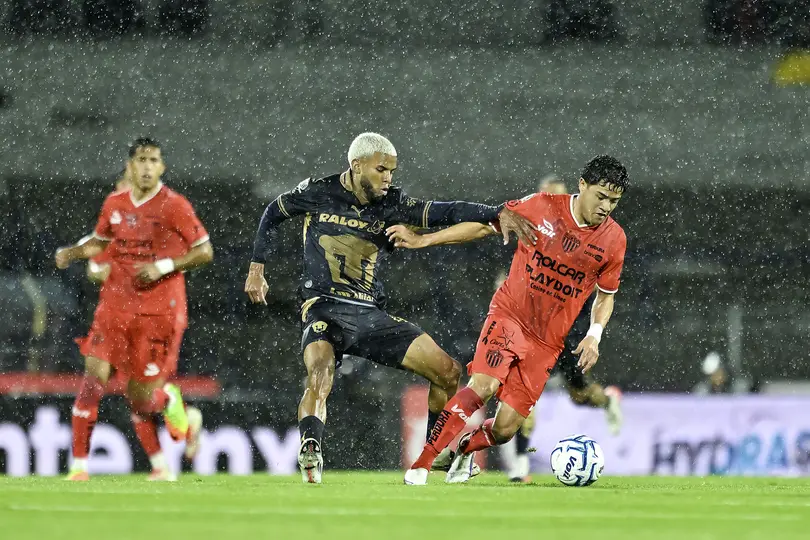 Pumas vs Necaxa J5 l IMAGO7