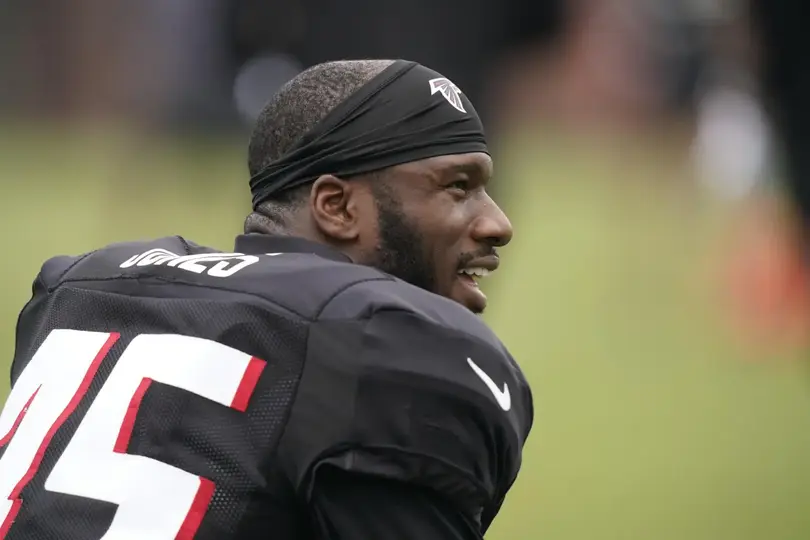 Deion Jones, en Atlanta | AP