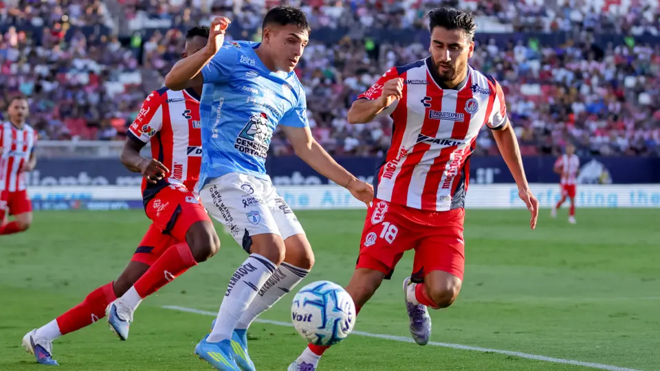 Siguen las acciones entre Atlético de San Luis y Pachuca | MEXSPORT