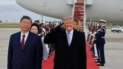 Trump y Xi Jinping participaron en la ceremonia oficial de bienvenida en la Casa Blanca./@lopezdoriga