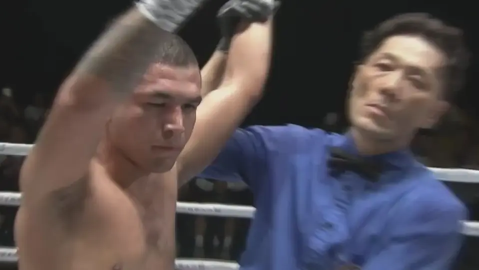 Logan Hernández tras victoria ante Kameda | X:@julianisjulius