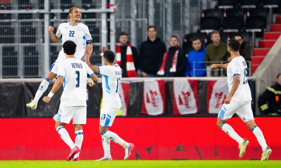 Jugadores de Israel celebrando anotación ante Austria | AFP
