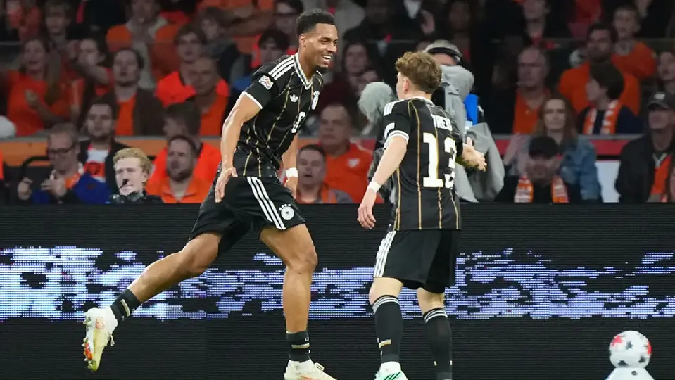 Felix Nmecha, jugador de Alemania, en festejo de gol ante Países Bajos | AP