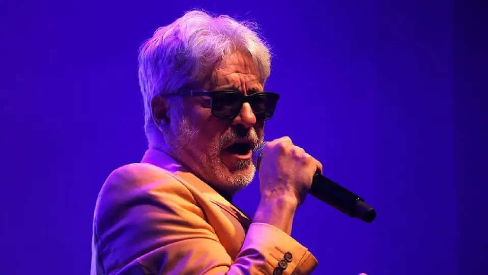 Estelares reconoce que sus canciones tienen más fama que sus integrantes / FB: @losestelares2