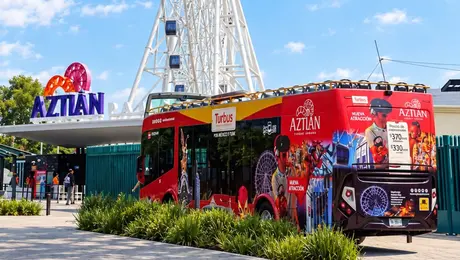 Turibus y Aztlán lanzan recorridos nocturnos por Chapultepec: horarios y qué incluyen