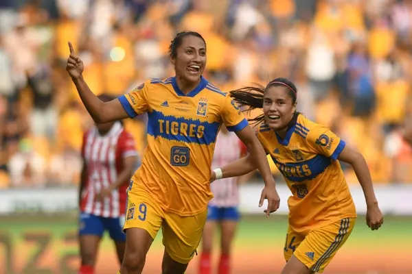 "La vamos a extrañar": Stephany Mayor habla sobre la inminente salida de Jenni Hermoso de Tigres Femenil