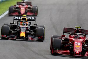 Carlos Sainz: 'La salida fue genial, luego pude contener a Checo Pérez'