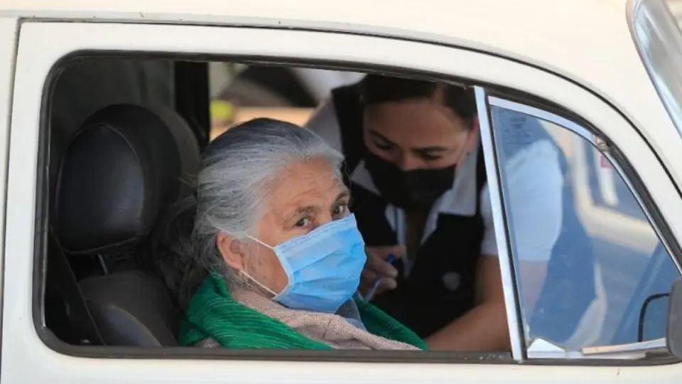 México alcanzó 2 millones 319 mil 519 infectados de coronavirus; muertes ascienden a 214 mil 95