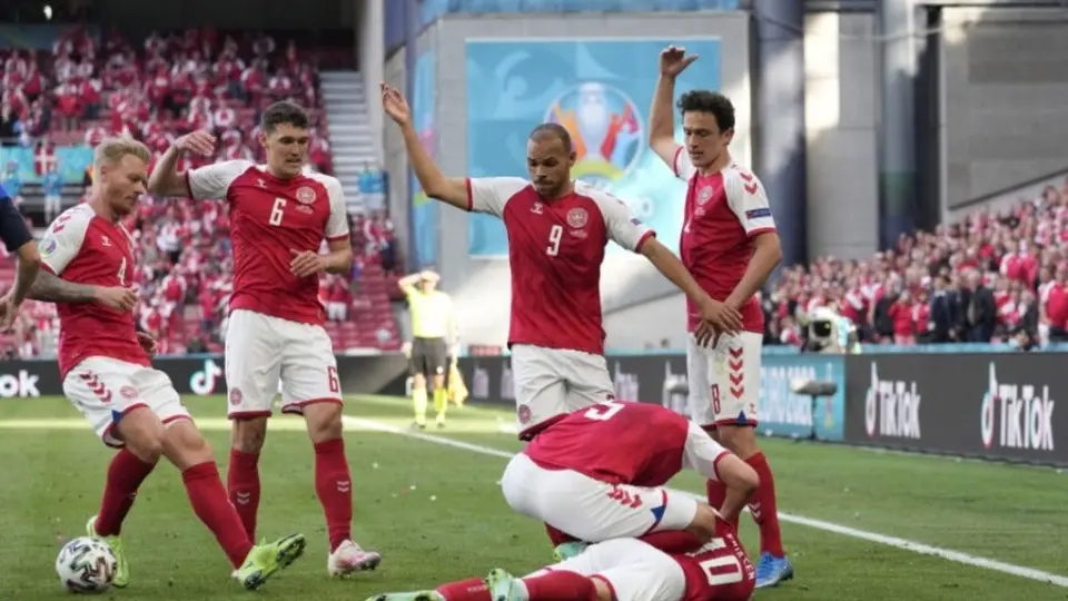 Braithwaite sobre el infarto de Eriksen en la Eurocopa: 'Lo vi muerto'