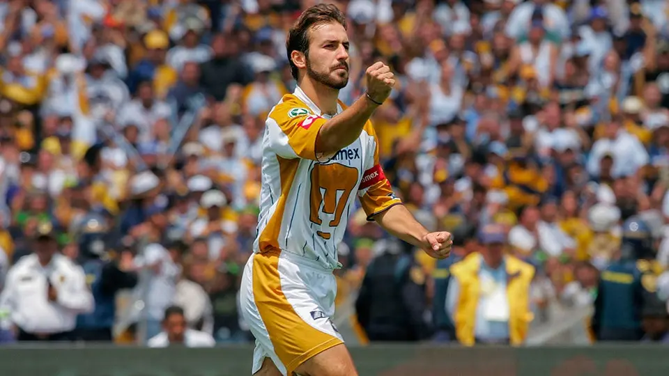 Pumas: Beltrán y Alcoba señalan que el defensor de UNAM requiere ser distinto