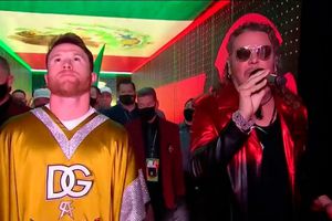 Canelo Álvarez: Así fue la espectacular salida del mexicano junto a Fher de Maná