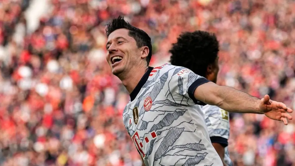 Lewandowski pediría salir del Bayern al terminar la temporada para llegar al Real Madrid