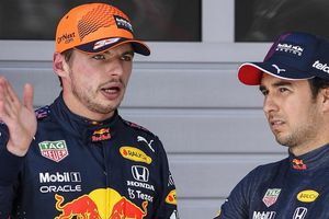 Checo Pérez: 'No es fácil ser compañero de Max Verstappen'