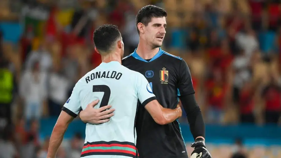 Eurocopa: ¿Qué le dijo Cristiano a Courtois al final del Bélgica vs Portugal?