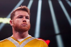 Checo Pérez y Chicharito felicitaron a Canelo Álvarez por su victoria vs Plant