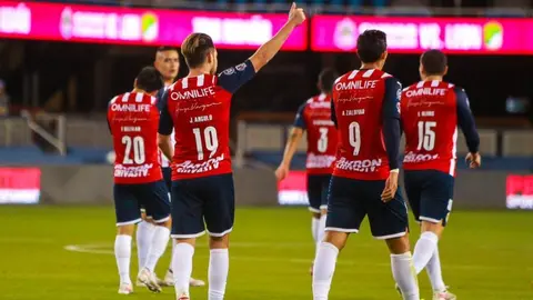 Chivas: Goleó a León en amistoso y sale de la mala racha