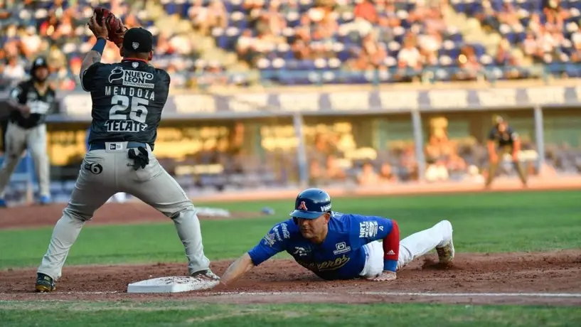 Acereros de Bartolo Colón se impusieron a Sultanes de Monterrey en el regreso de la LMB