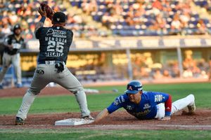 Acereros de Bartolo Colón se impusieron a Sultanes de Monterrey en el regreso de la LMB