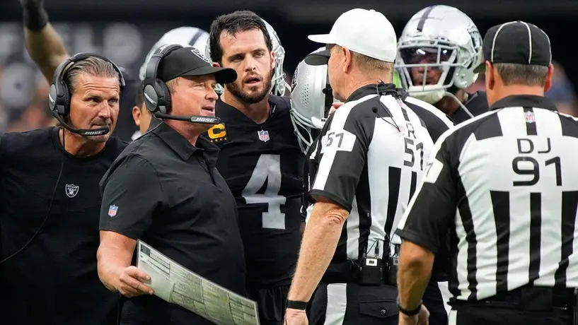 NFL condenó comentarios racistas atribuidos a Jon Gruden