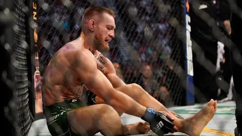 Floyd Mayweather trolleó a Conor McGregor tras su fractura de tobillo