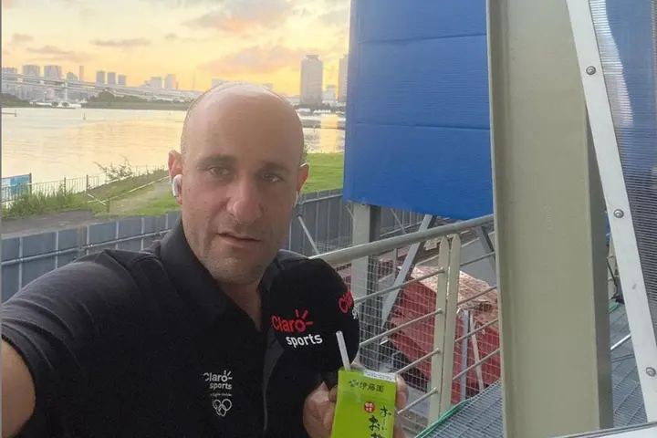 Alberto Lati está en terrias japonesas por Claro Sports l RRSS