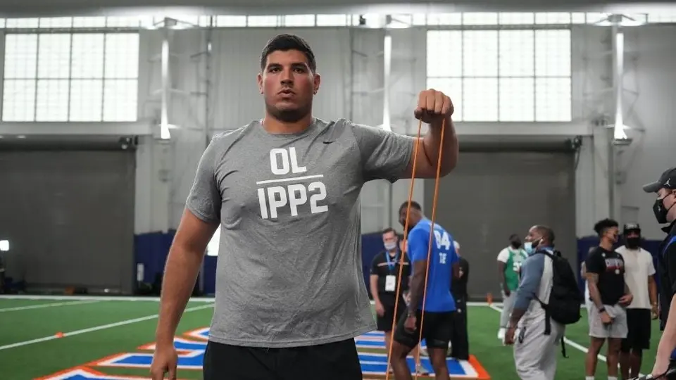 Alfredo Gutiérrez se compara con jugador de Steelers y se ve campeón de NFL en 3 años