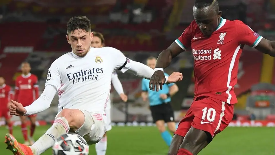 Real Madrid: Fede Valverde, aislado por contacto con un positivo a Covid-19