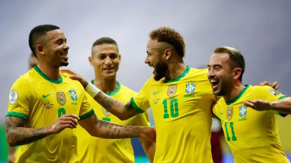 Neymar regresará a la acción con Brasil en duelo de eliminatoria ante Colombia