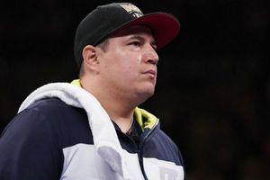 Canelo Álvarez: Eddy Reynoso consideró como una 'broma' desafío de Óscar de la Hoya
