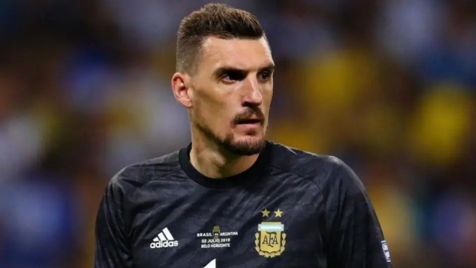 Copa América: Argentina informó que Armani volvió a dar positivo por Covid-19