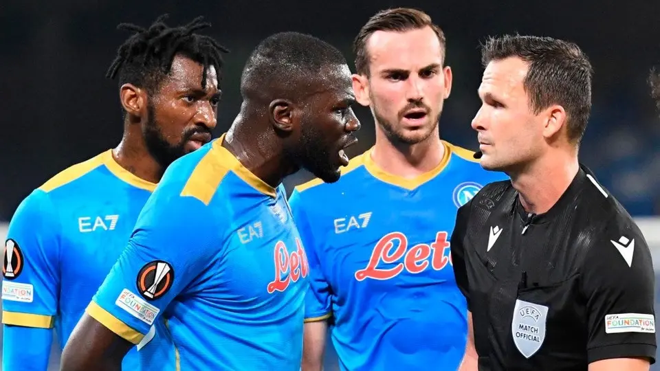 Koulibaly tras el Fiorentina vs Napoli: 'Mono de mie..., me llamaron así'